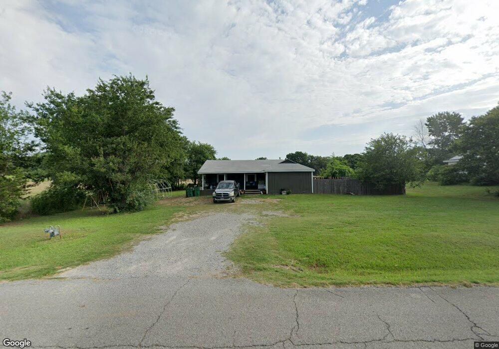 1837 E Texas St, Denison, TX 75021 - photo 1