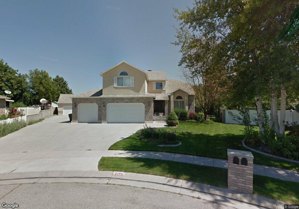 2266 W 10455 S, South Jordan, UT 84095 - photo 1