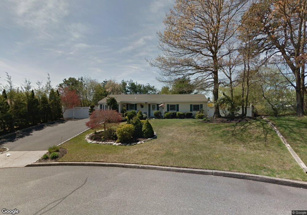 2692 Heather Ave, Medford, NY 11763 - photo 1