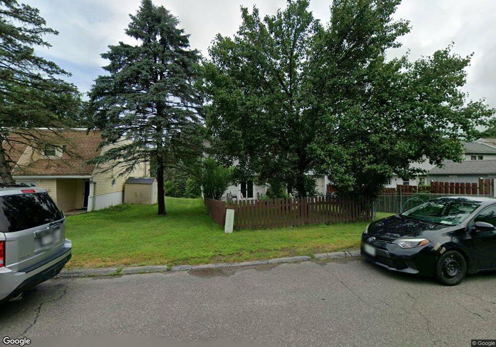 27 Russett Rd unit 27, Poughkeepsie, NY 12601 - photo 1