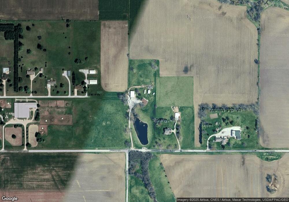 4302 W 60th St, Davenport, IA 52806 - photo 1