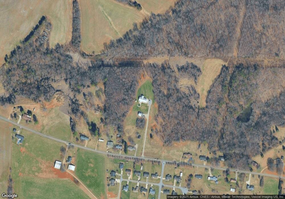 630 Scotts Creek Rd, Statesville, NC 28625 - photo 1