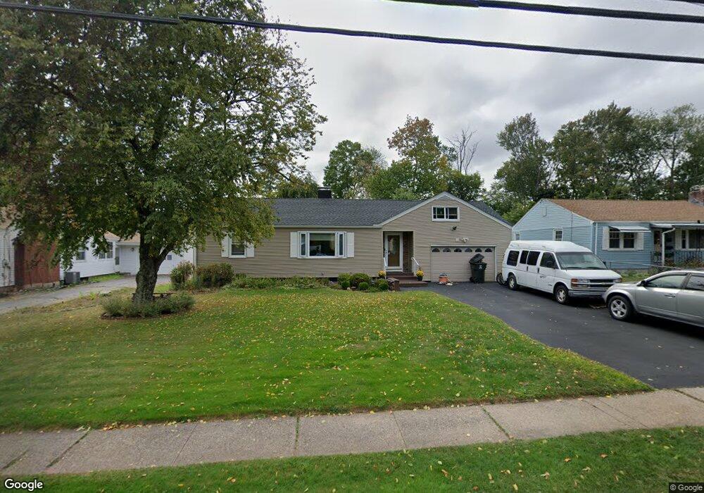 289 Beechwood Rd, West Hartford, CT 06107 - photo 1