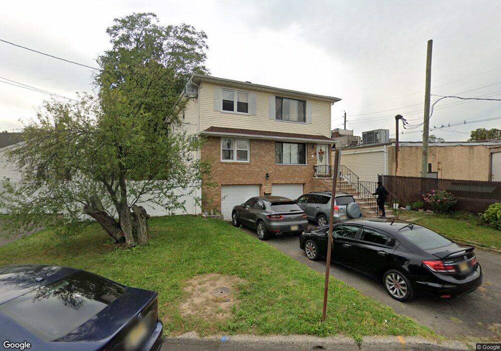 1123 Wheatsheaf Rd, Linden, NJ 07036 - photo 1