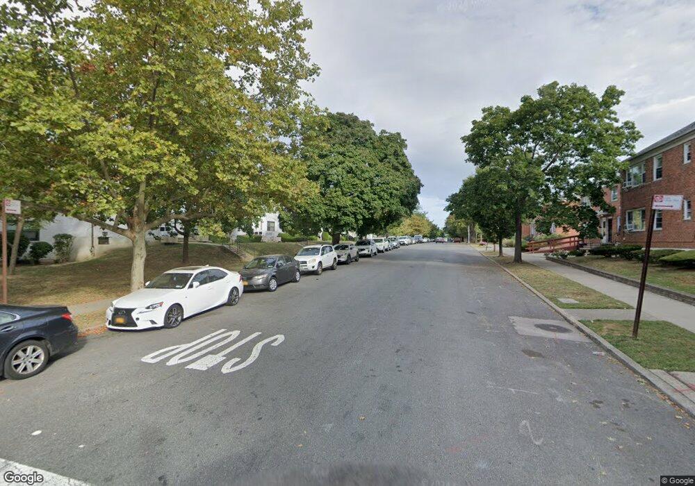 69-46 138th St unit B, Flushing, NY 11367 - photo 1