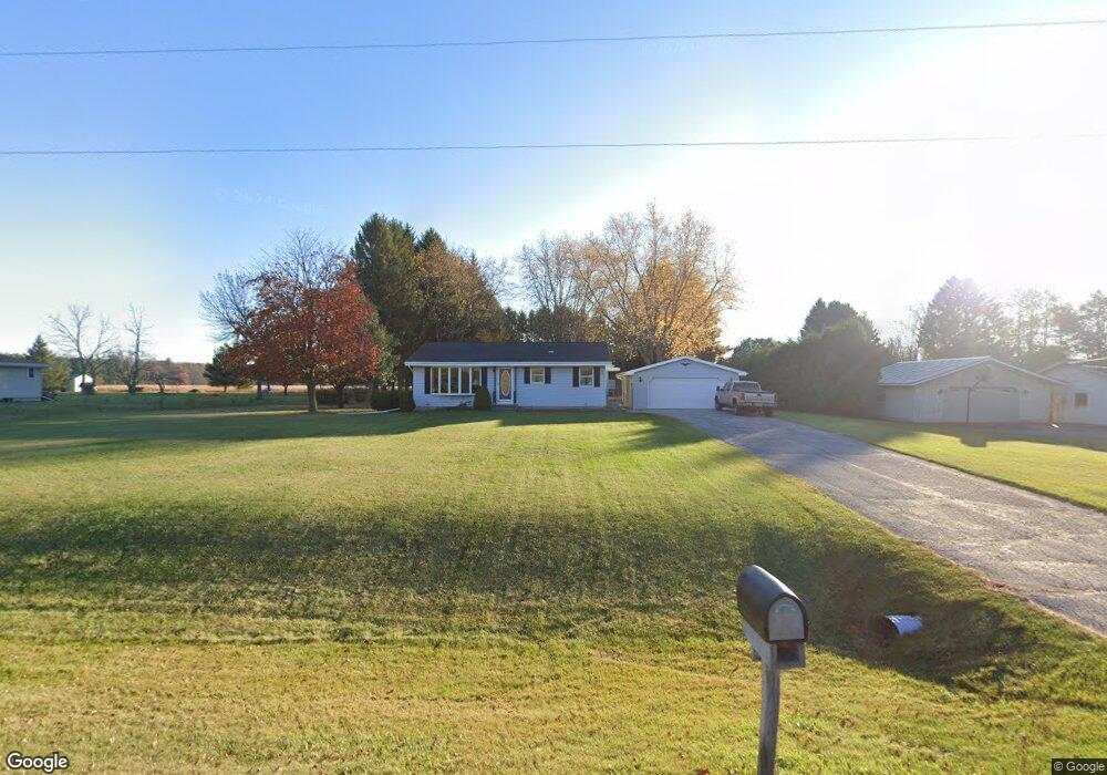 6513 Sunset Dr, Two Rivers, WI 54241 - photo 1