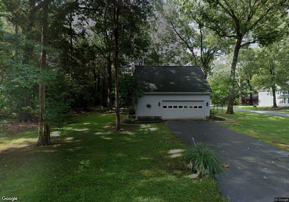 11515 Honeysuckle Ct, Swan Point, MD 20645 - photo 1