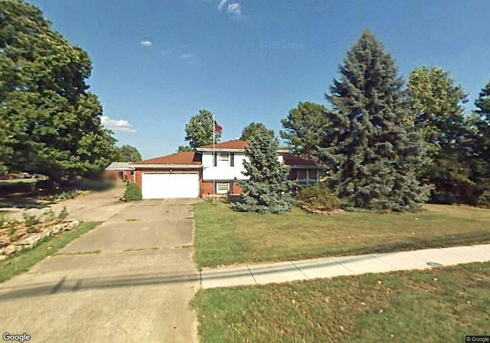 7807 Vaughn Mill Rd, Louisville, KY 40228 - photo 1