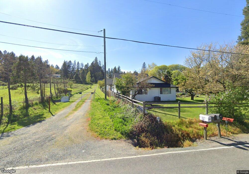 1622 Rounds Ave, Grants Pass, OR 97527 - photo 1