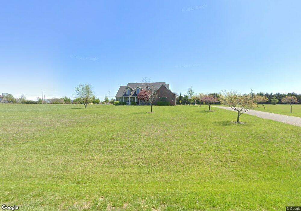 1832 SW Overland Dr, Topeka, KS 66615 - photo 1