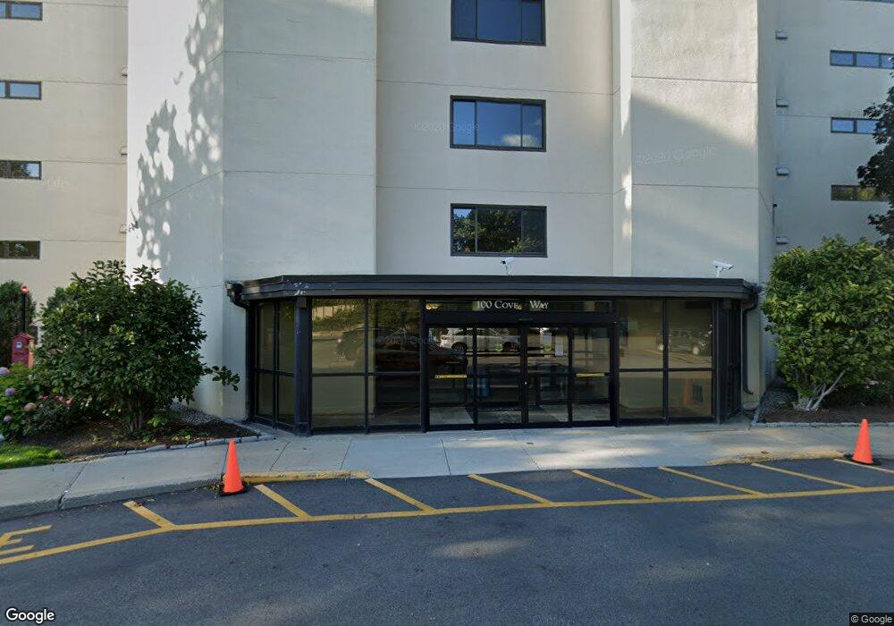 Captain Cove's Condominiums unit 810, Quincy, MA 02169 - photo 1