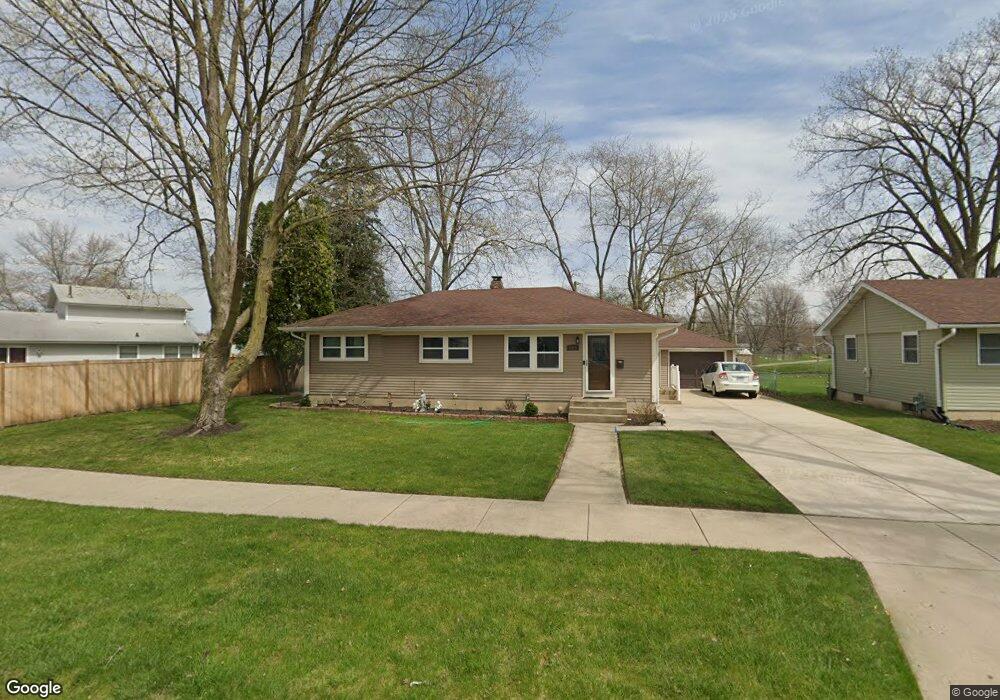 769 Westgate Dr, Aurora, IL 60506 - photo 1