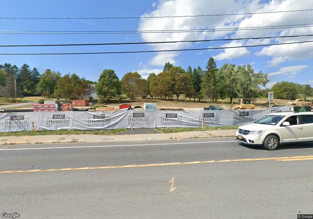 729 Hoosick Rd, Troy, NY 12180 - photo 1