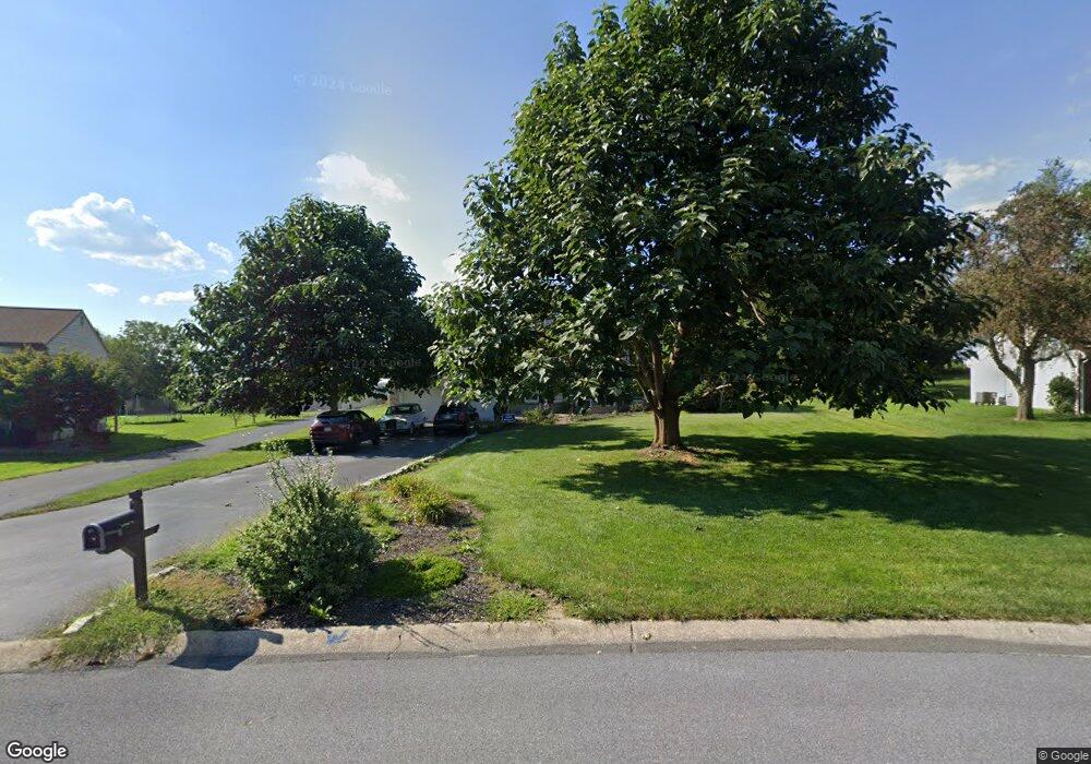 52 Hertzog Dr, Leola, PA 17540 - photo 1