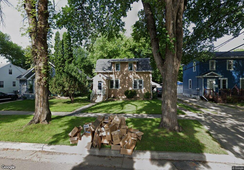 811 15th St S, Fargo, ND 58103 - photo 1