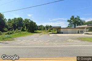 137 E Second Ave, Glenwood, GA 30428