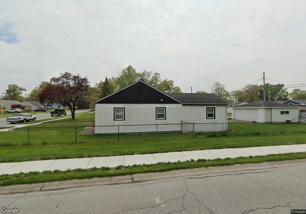 246 N Wiggs St, Griffith, IN 46319 - photo 1