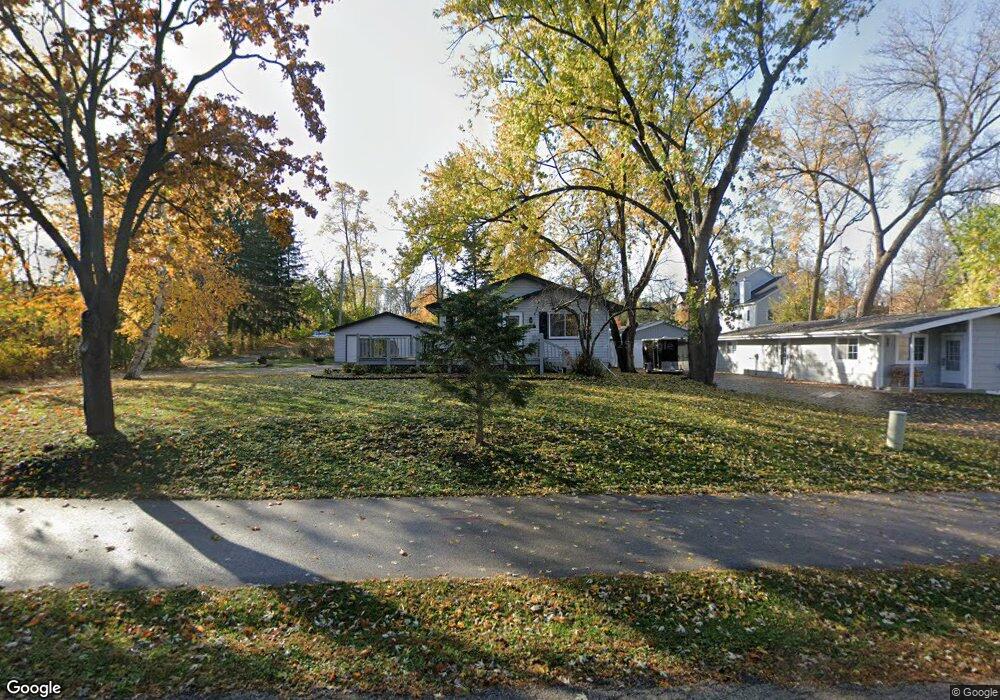 736 Wells St, Delafield, WI 53018 - photo 1