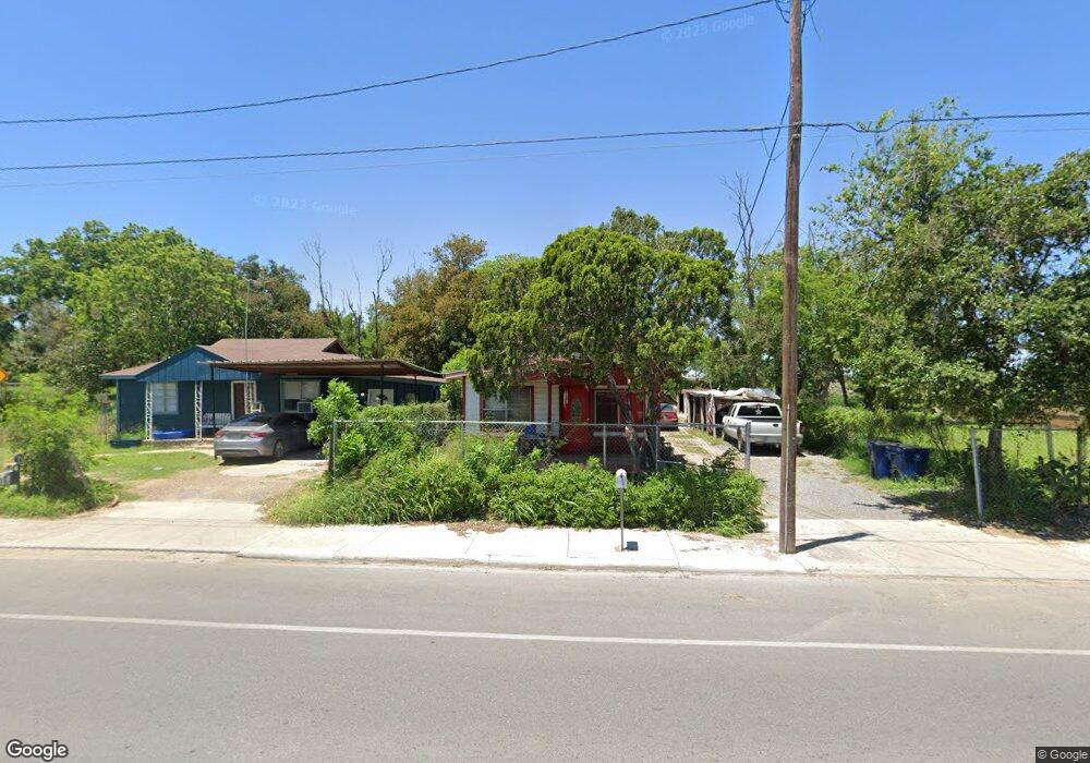 813 S Salinas Blvd, Donna, TX 78537 - photo 1