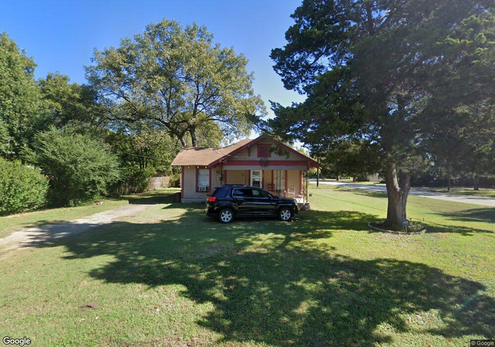 1104 S Paris St, Ennis, TX 75119 - photo 1