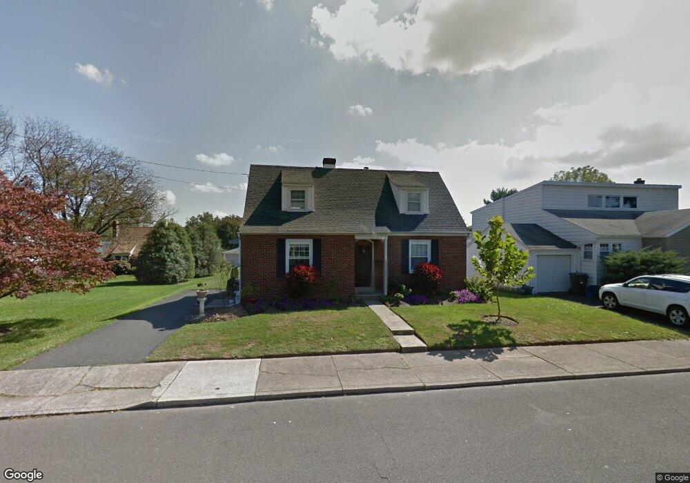 221 S 10th St, Quakertown, PA 18951 - photo 1