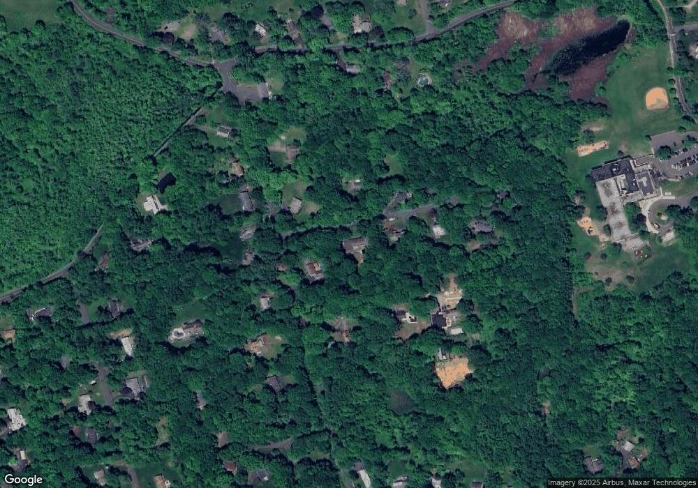 14 Virginia Ct, Ridgefield, CT 06877 - photo 1