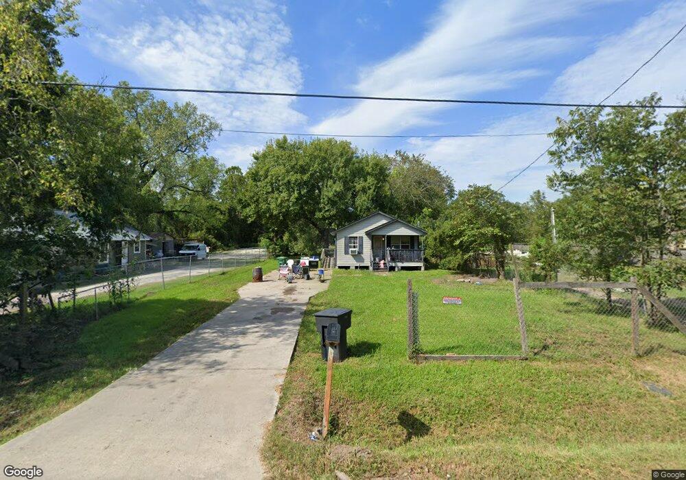 7305 Lavender St, Houston, TX 77016 - photo 1