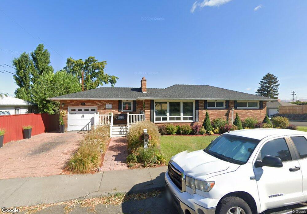 1713 E 14th St, the Dalles, OR 97058 - photo 1