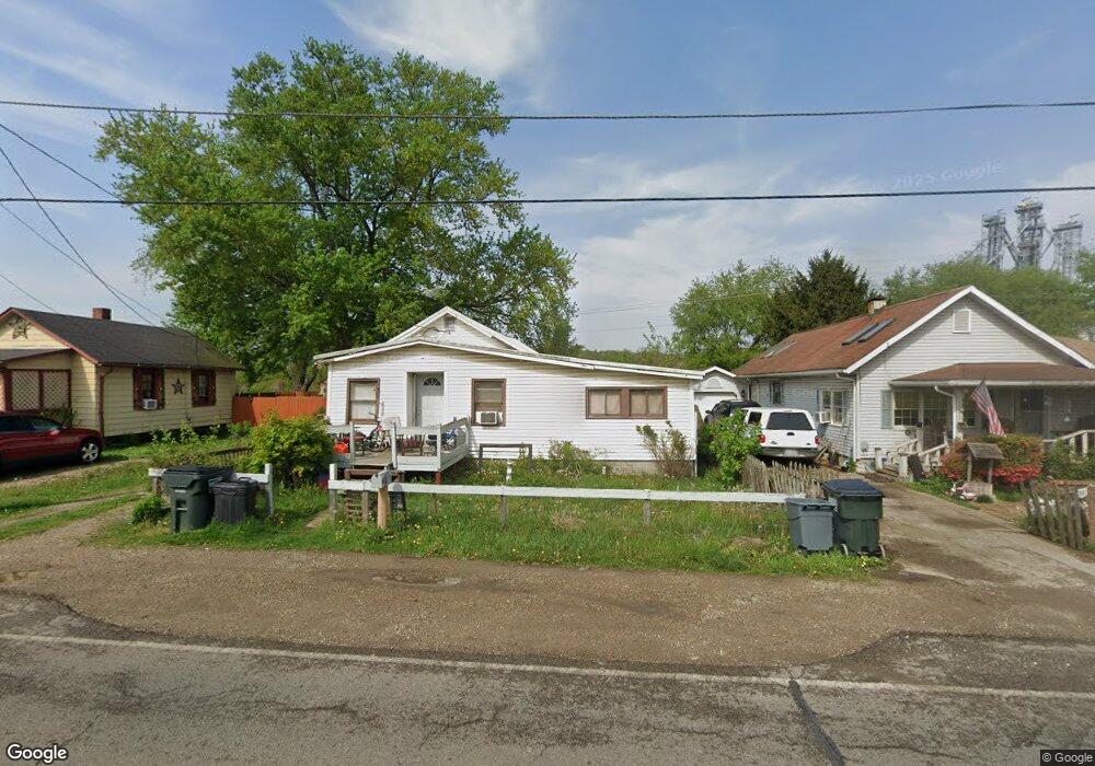 1551 S 6th St, Coshocton, OH 43812 - photo 1