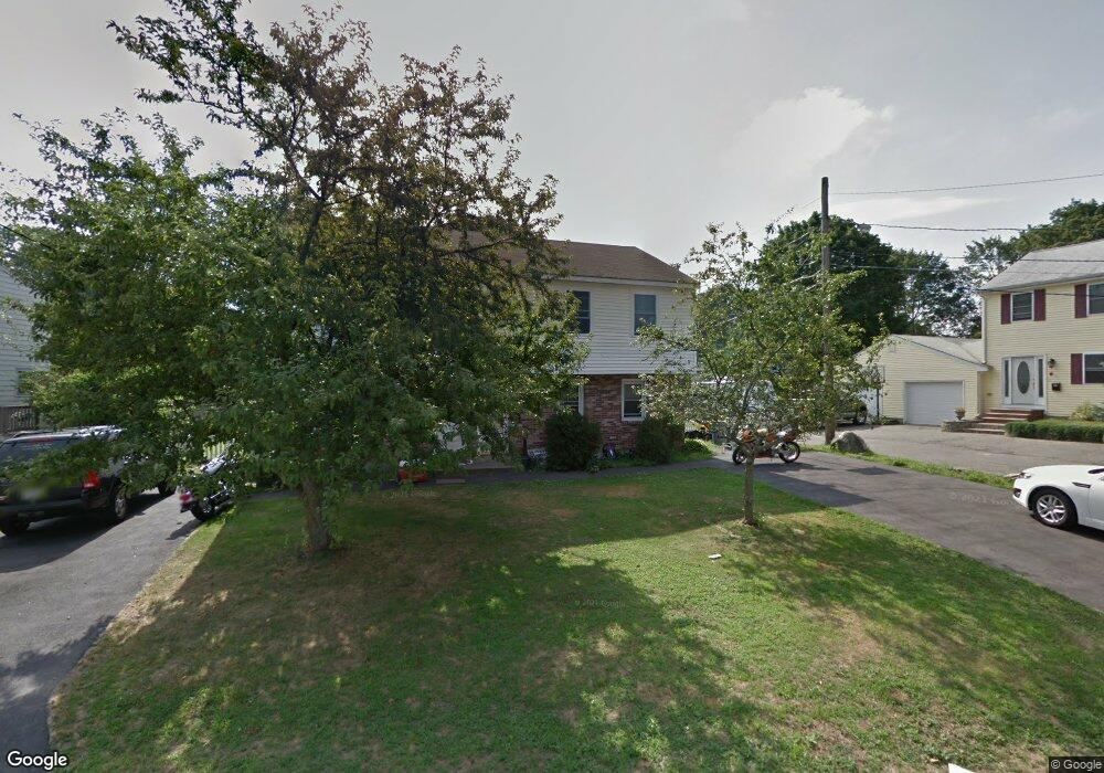 11 Sherman Place, Woburn, MA 01801 - photo 1