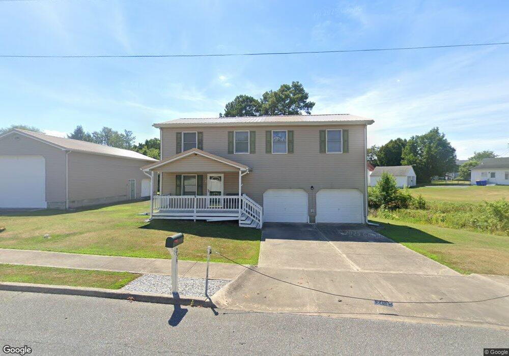 259 Benjamin St, Harrington, DE 19952 - photo 1