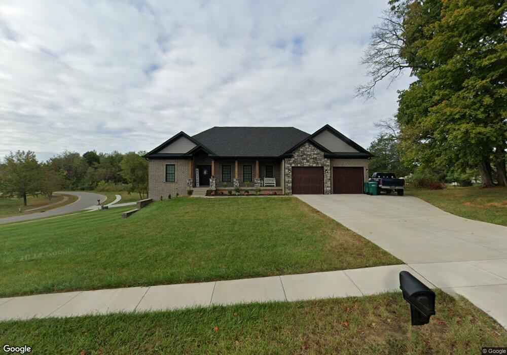 125 S Sunshine Dr, Shepherdsville, KY 40165 - photo 1