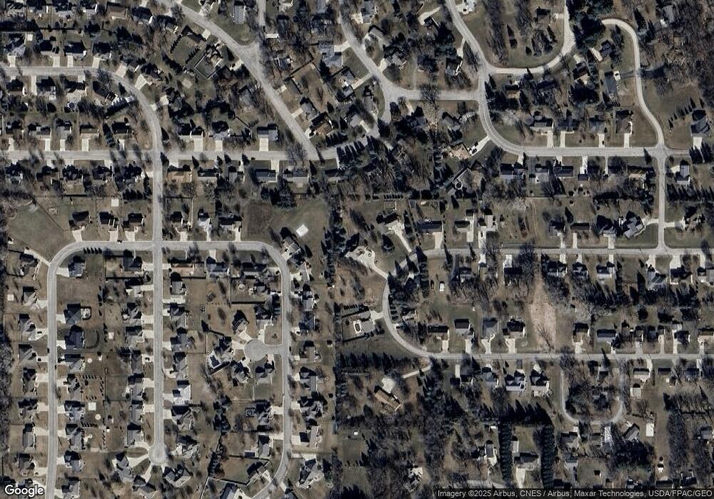 2422 9th Ave SW, Austin, MN 55912 - photo 1