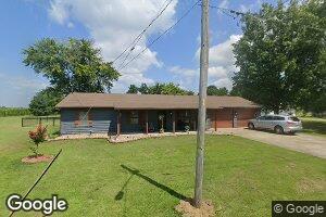 307 Kings Ave, Ewing, IL 62836
