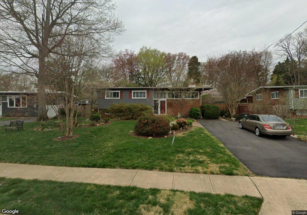 3334 Nevius St, Falls Church, VA 22041 - photo 1