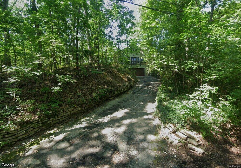 300 Lenappe Dr, Columbus, OH 43214 - photo 1