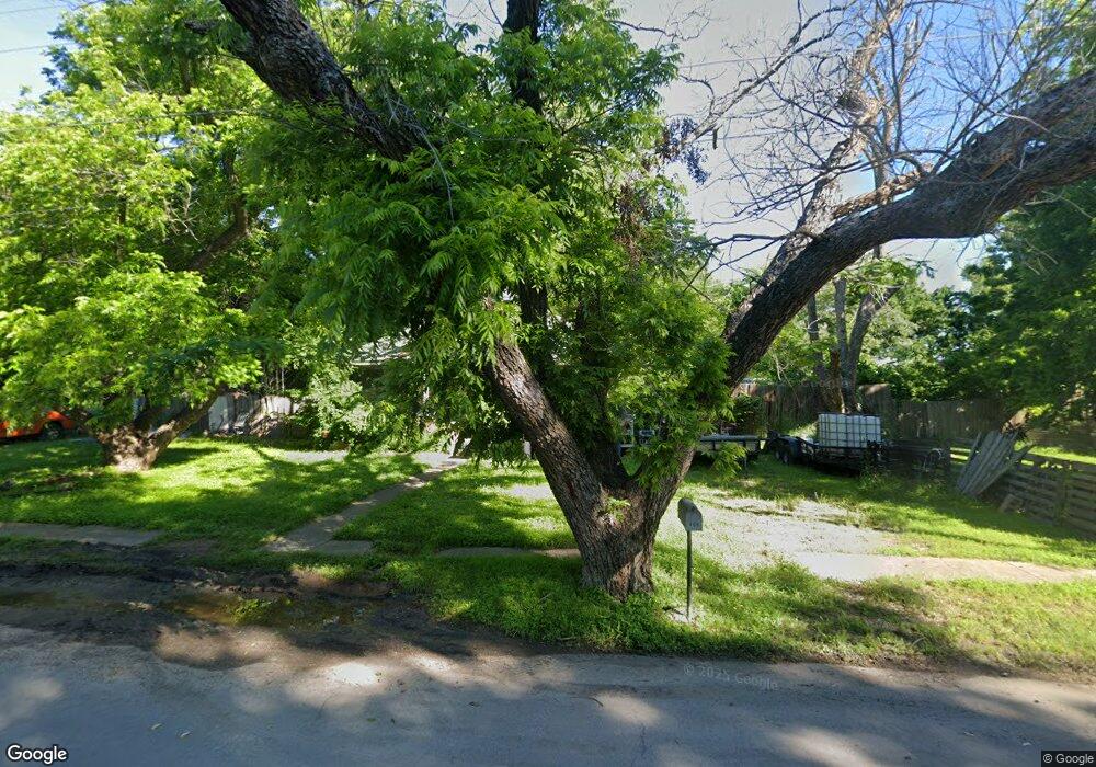 406 Euclid St, Cleburne, TX 76033 - photo 1