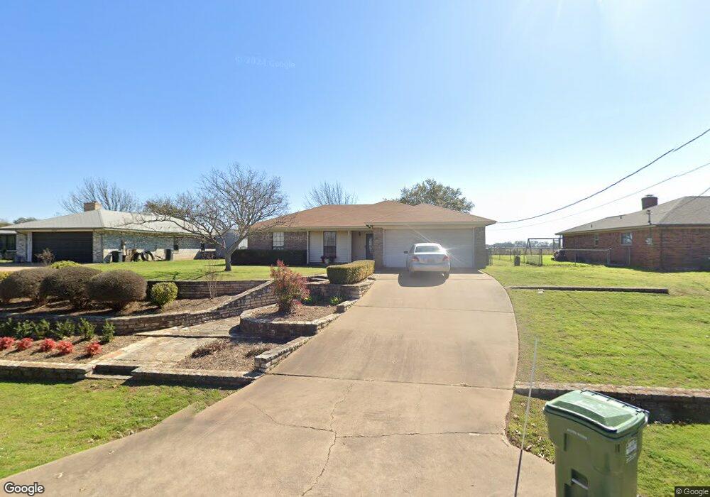 2121 Long Creek Ct, Granbury, TX 76049 - photo 1