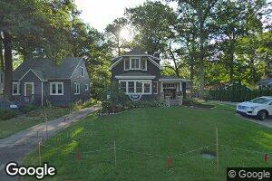 1479 Glenwood Dr, Sylvan Lake, MI 48320