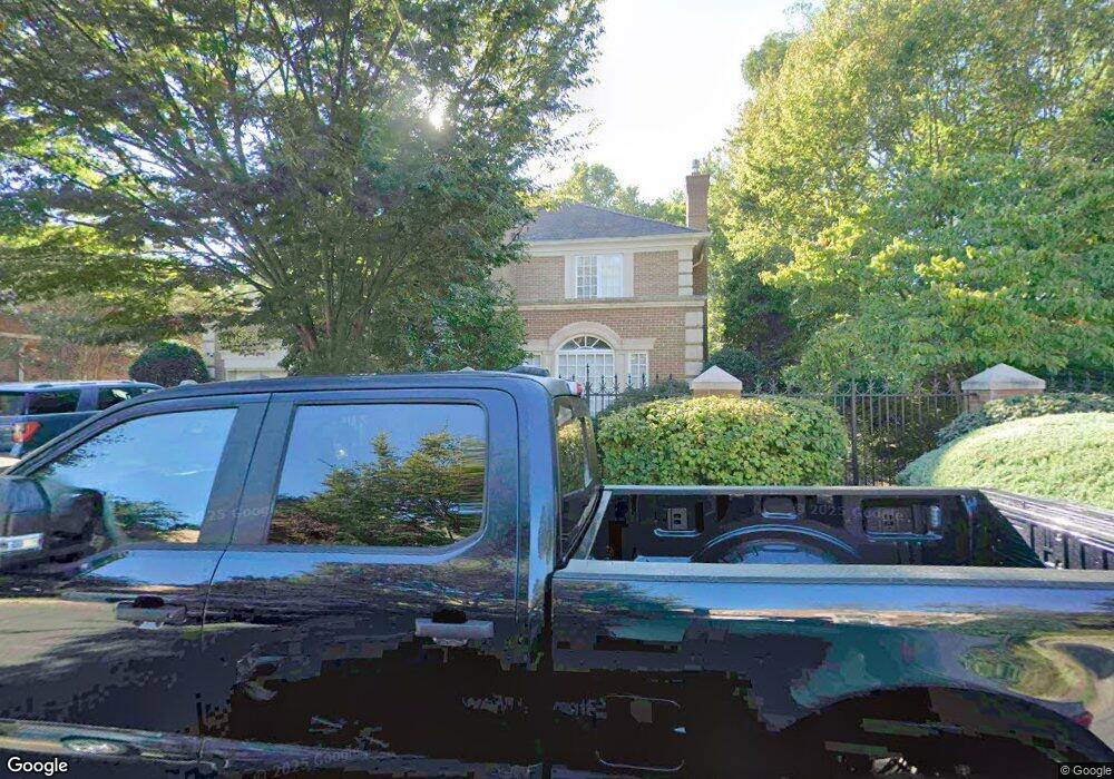 10028 Chartwell Manor Ct, Potomac, MD 20854 - photo 1