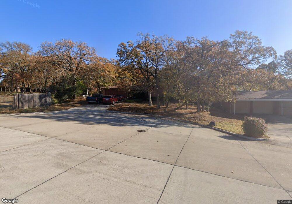 509 Hurst Dr, Bedford, TX 76022 - photo 1