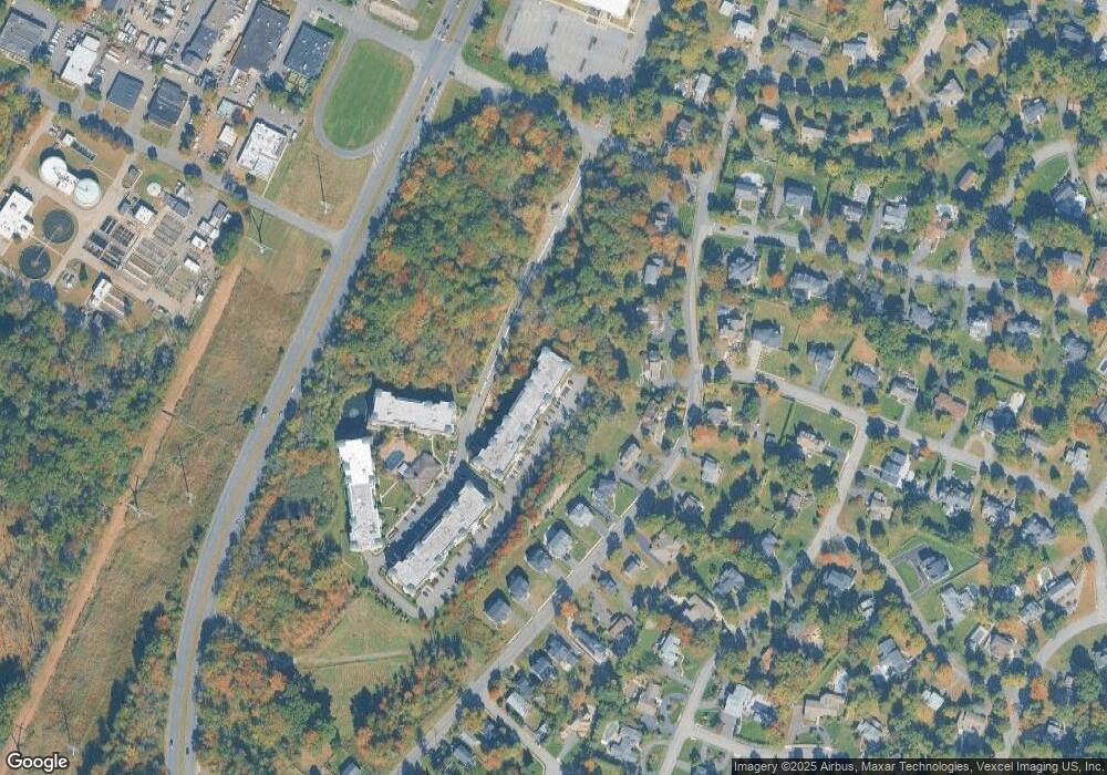 5301 Pointe Gate Dr unit 607, Livingston, NJ 07039 - photo 1