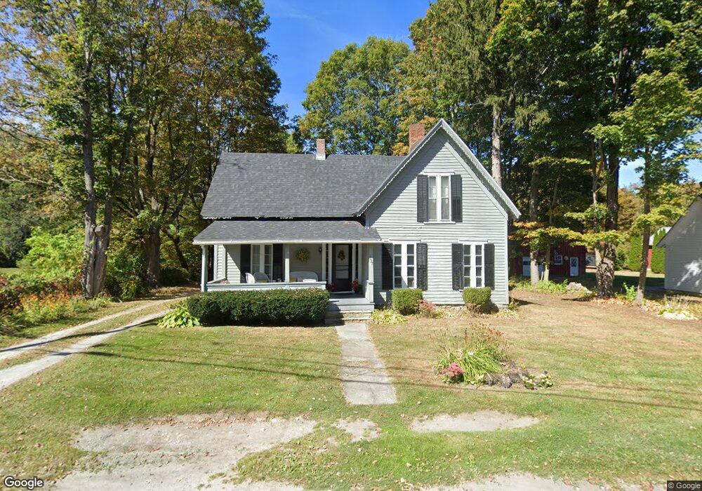 1137 E Arlington Rd, Arlington, VT 05250 - photo 1