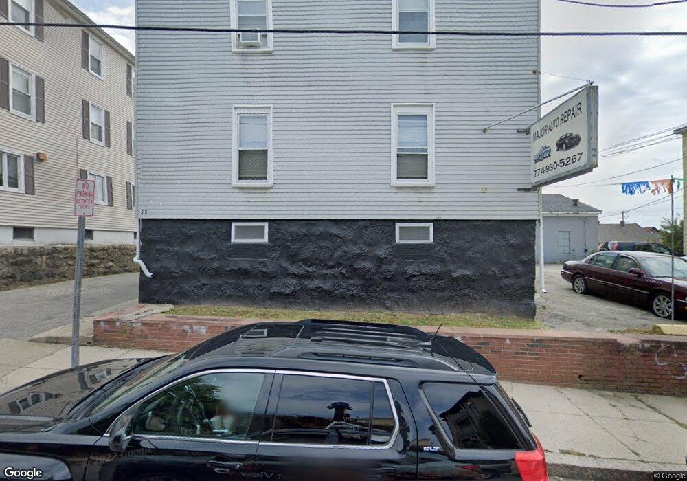 62 Everett St unit 2Rear, Fall River, MA 02723 - photo 1