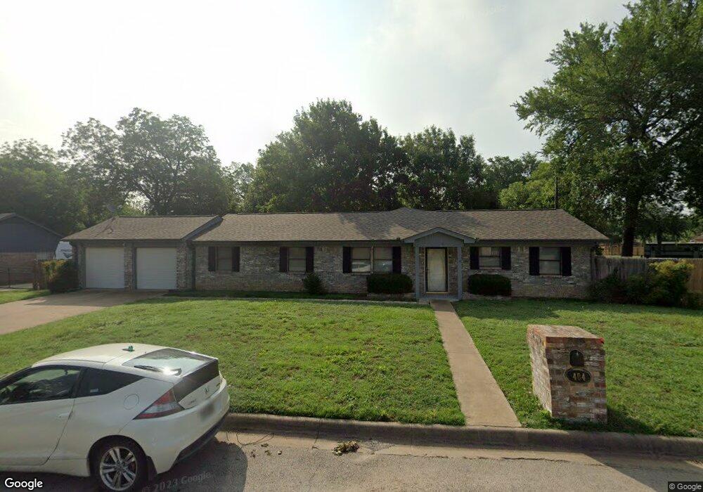 404 Jean Dr, Springtown, TX 76082 - photo 1