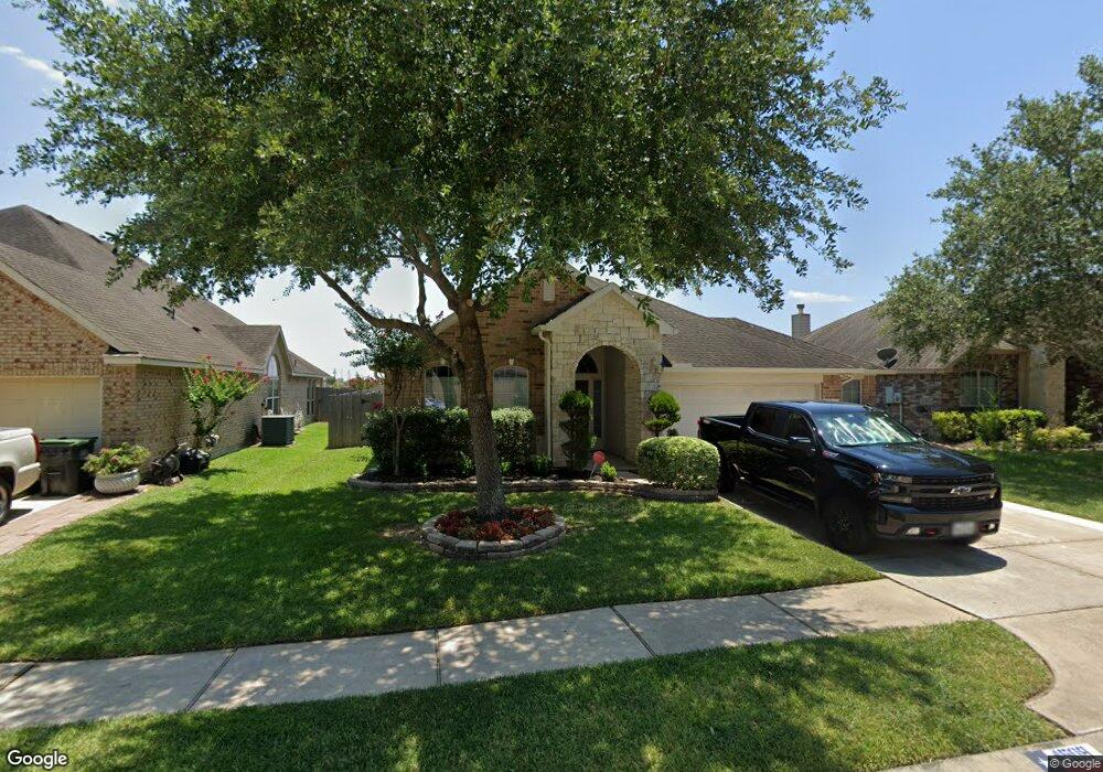 4508 Cedar Hill Dr, Pearland, TX 77584 - photo 1