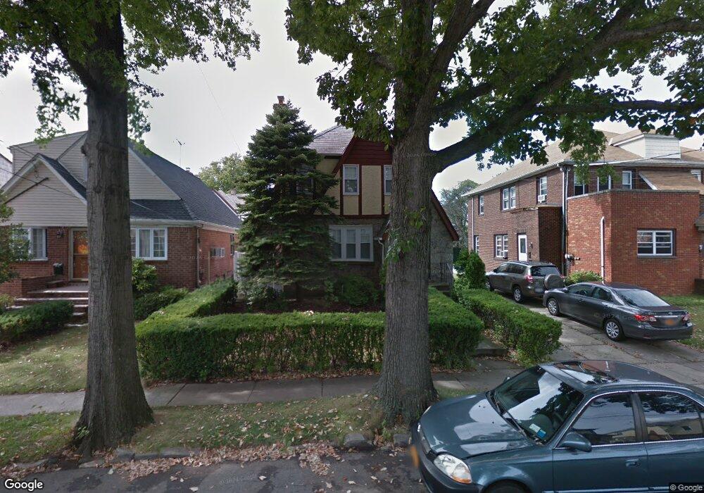 4642 158th St, Flushing, NY 11358 - photo 1