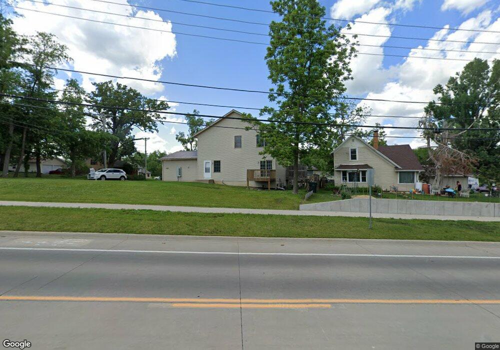 3838 Johnson Ave NW unit A, Cedar Rapids, IA 52405 - photo 1