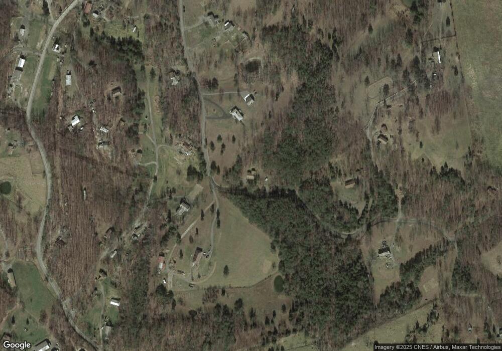 369 Buffalo Dr, Maysville, WV 26833 - photo 1