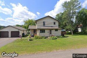 1007 1007 27th St, Scanlon, MN 55720